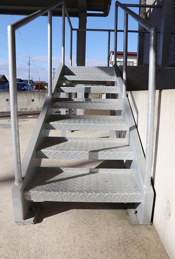 屋外用階段